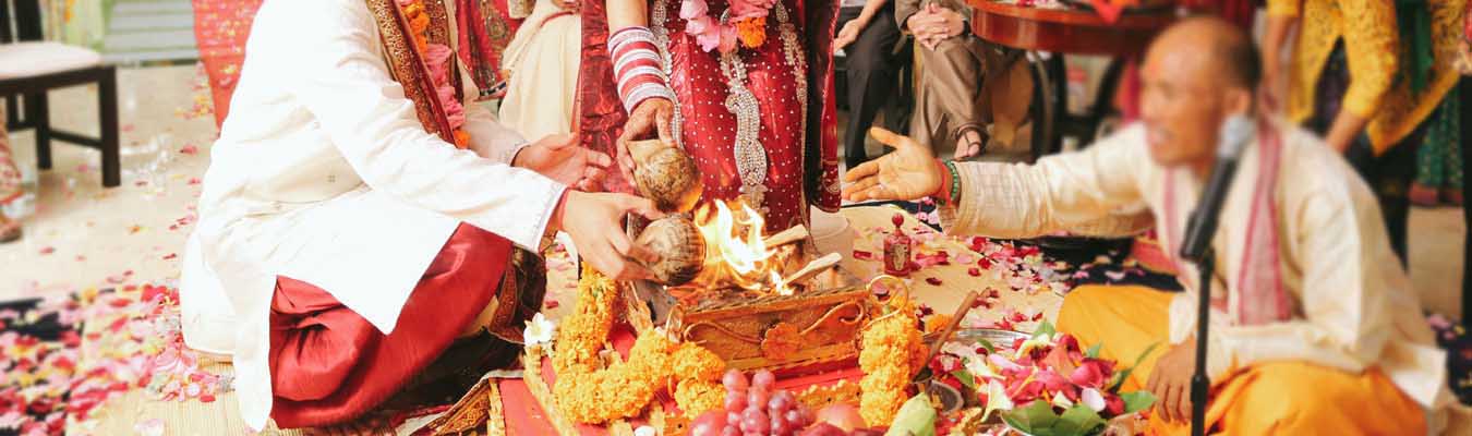Hindu indian wedding in Bali