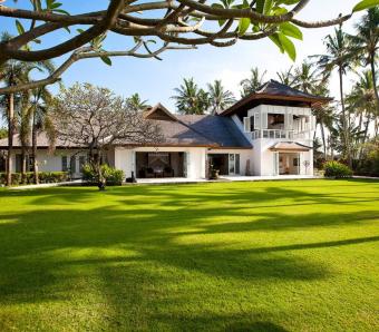 Puri Nirwana villa features