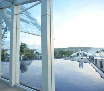 Eric and Allyson wedding Le Meridien Jimbaran 