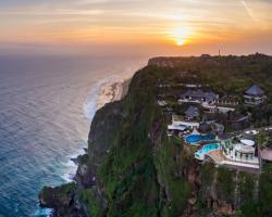 the edge villa wedding 