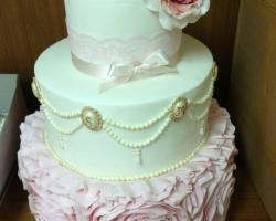 bali wedding cake 3c-Chocolate land 