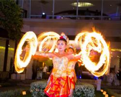 Wahyu Modern Fire Dance