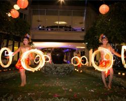 Wahyu Modern Fire Dance