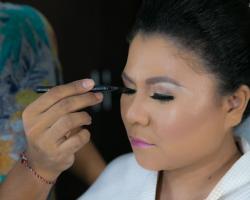 hairs do and makeup ariqa by eka 