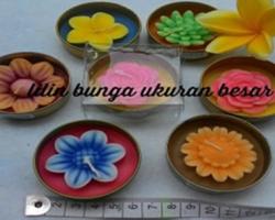 Wedding souvenirs- flower candle 