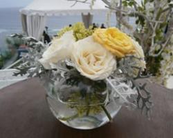 flower centerpiece on small bowl 