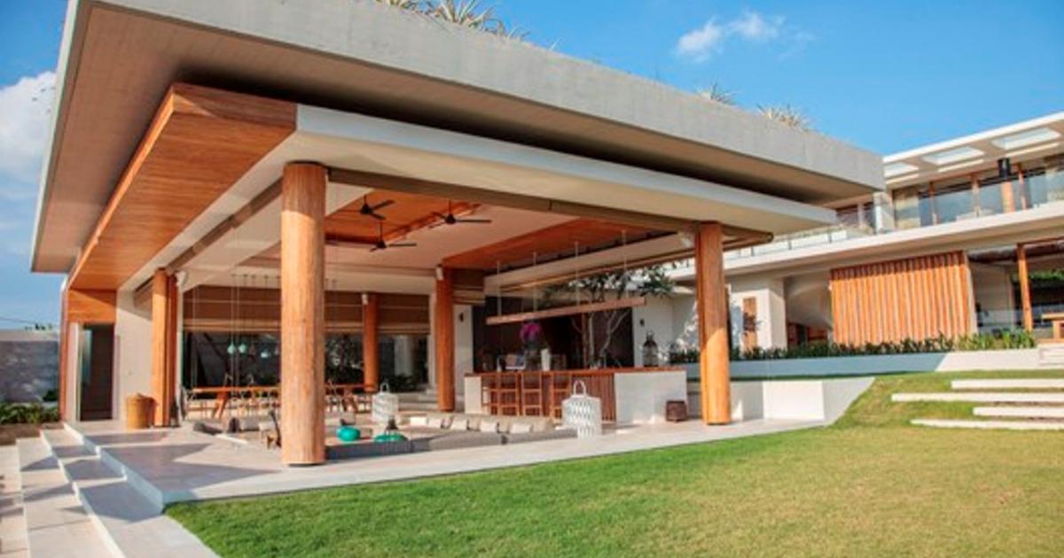 The Iman Villa Main Living Pavilion The Iman Villa Main Living Pavilion Bali Villa Wedding