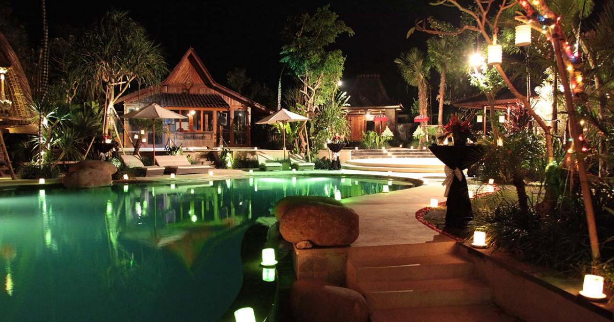 Villa Sati pool and garden dea villas bali wedding villa